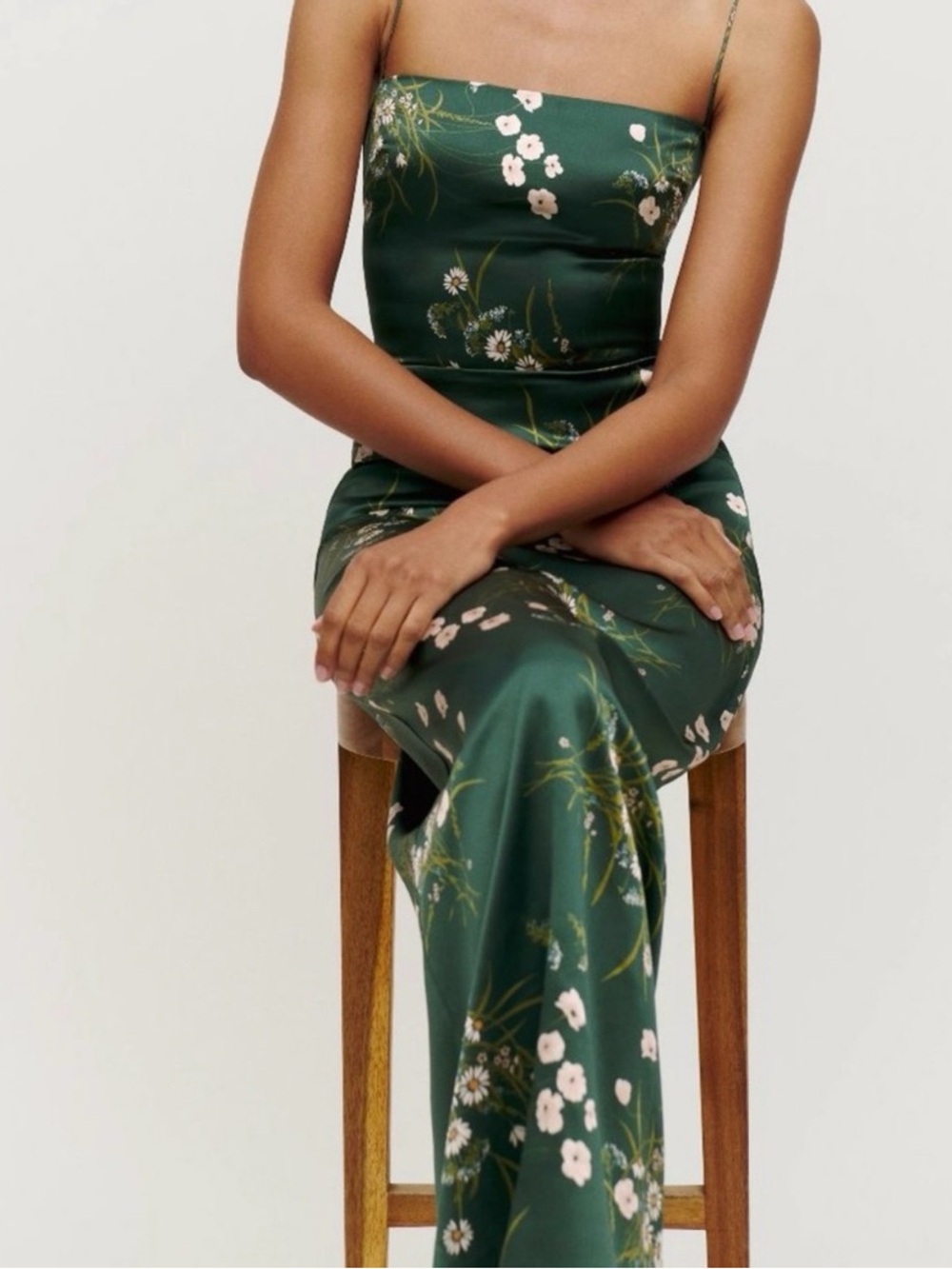 Reformation Frankie Dress in Buena (Emerald Green Floral) - Picture 2 of 5